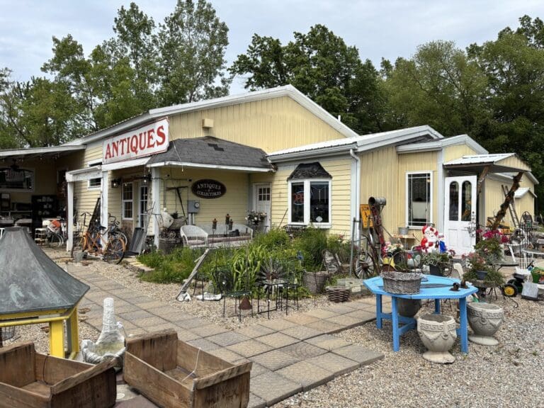 Nanni’s Over the Fence Antiques