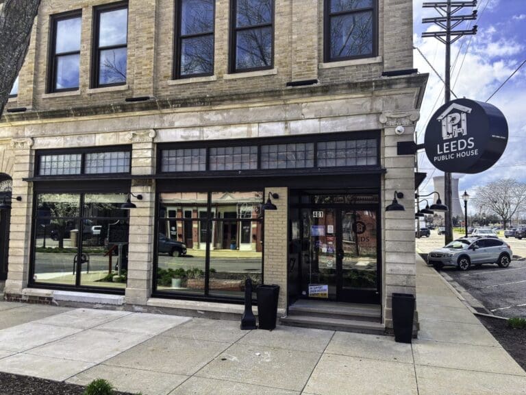 Leed’s Public House Leed’s Public House