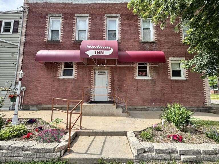 Chappy’s Stadium Inn Chappy’s Stadium Inn