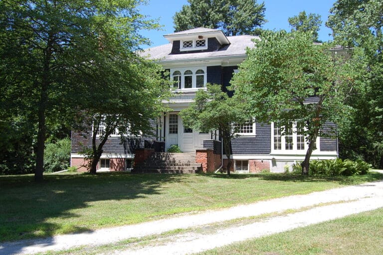 Barker House 1 4 768x511